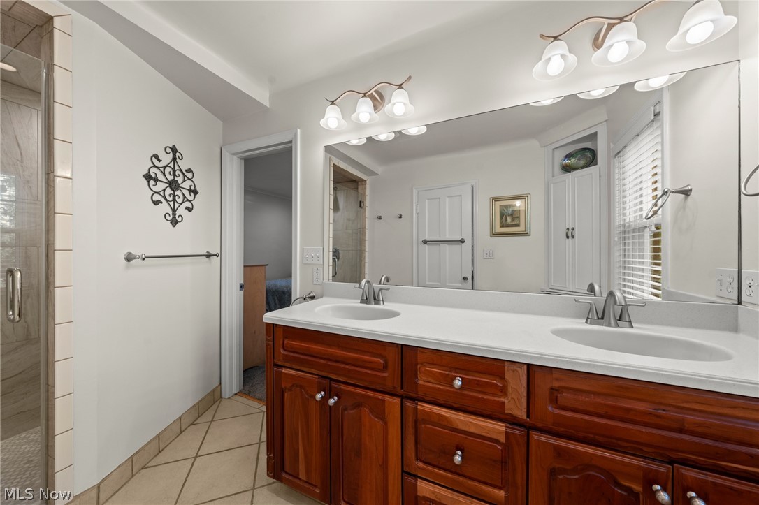 2686 Cranlyn Road Shaker Heights OH 44122