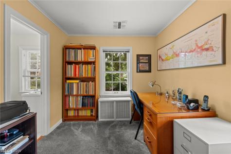 2686 Cranlyn Road Shaker Heights OH 44122