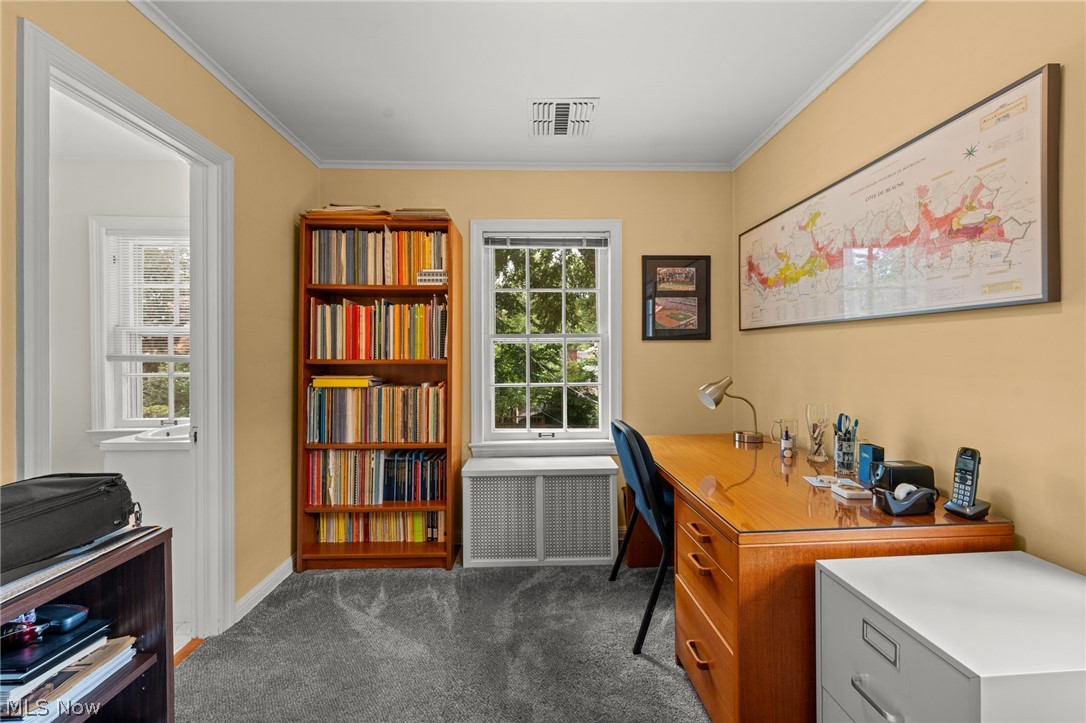 2686 Cranlyn Road Shaker Heights OH 44122