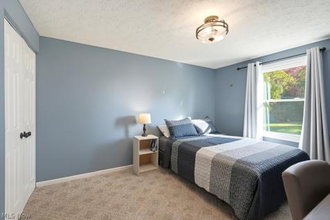 1545 Whitehall Drive Mogadore OH 44260