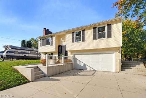 1545 Whitehall Drive Mogadore OH 44260