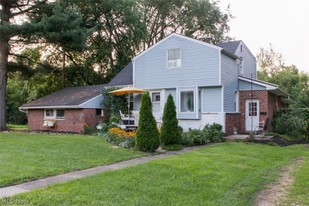 551 Harris Street Kent OH 44240