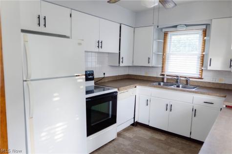 1424 Maple Street Barberton OH 44203