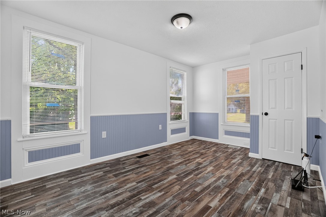 371 E Jefferson Street Jefferson OH 44047