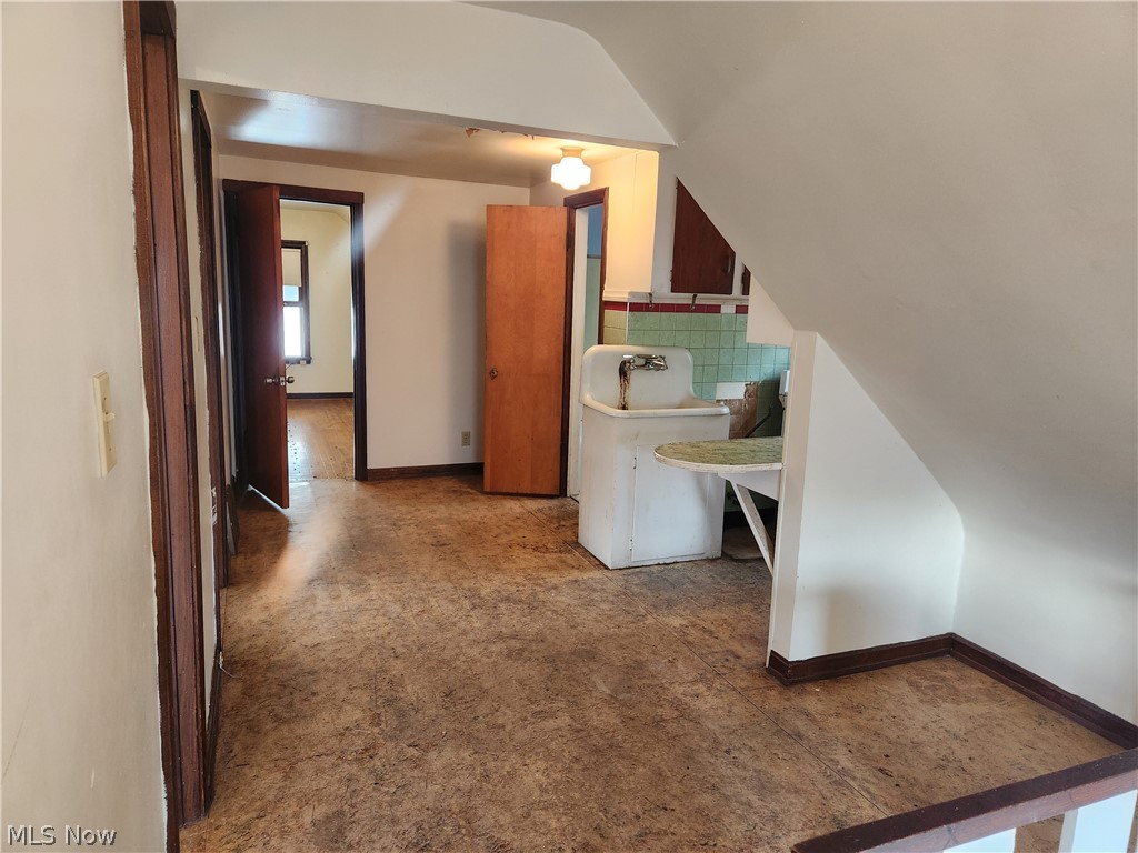 485 Allenford Street Akron OH 44314