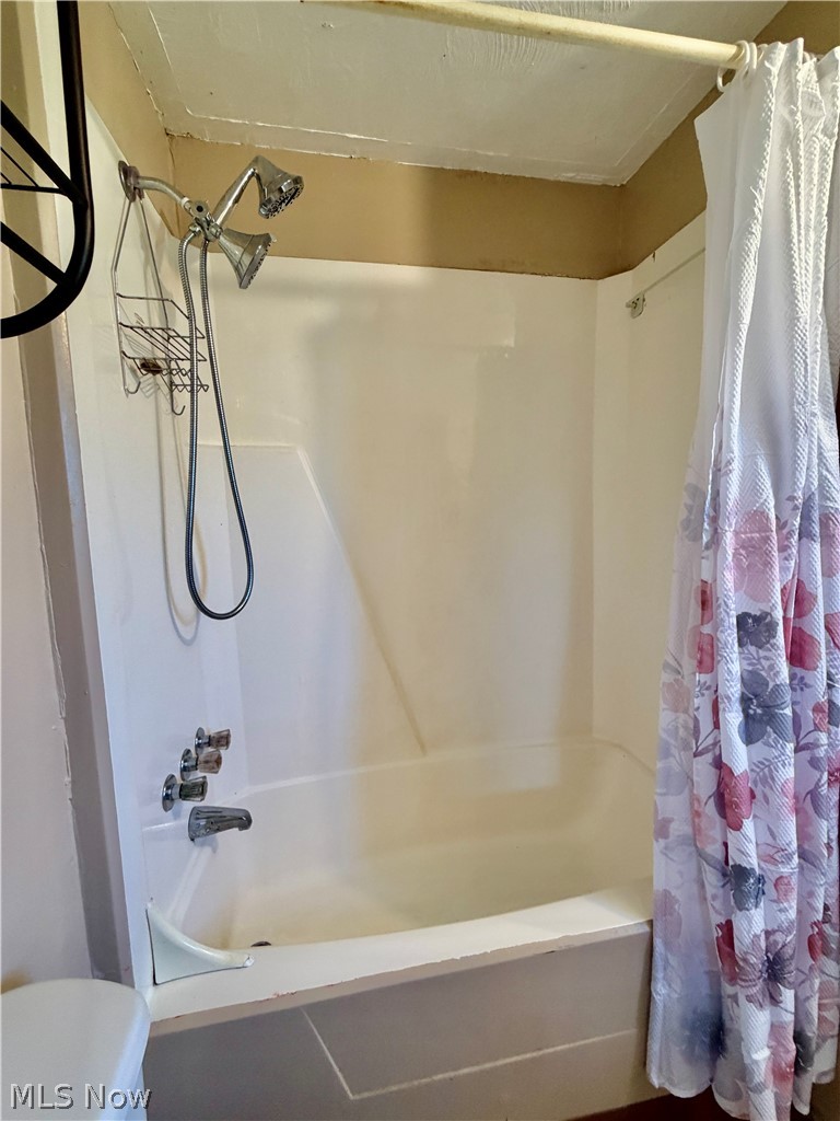 136 Northwest Street Flushing OH 43977