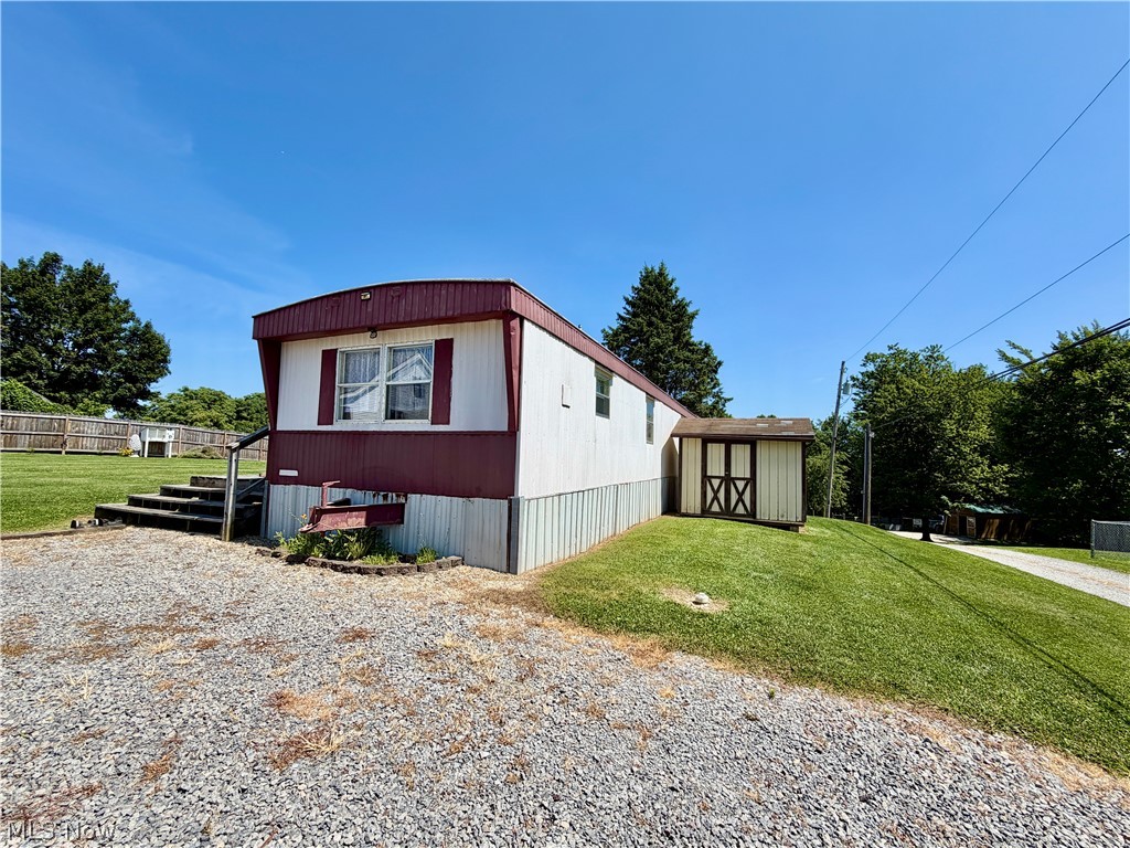 136 Northwest Street Flushing OH 43977