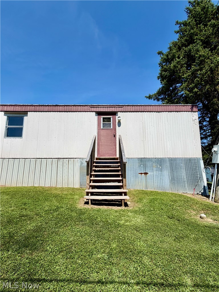 136 Northwest Street Flushing OH 43977