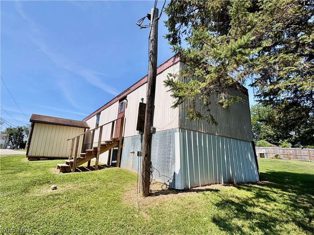 136 Northwest Street Flushing OH 43977
