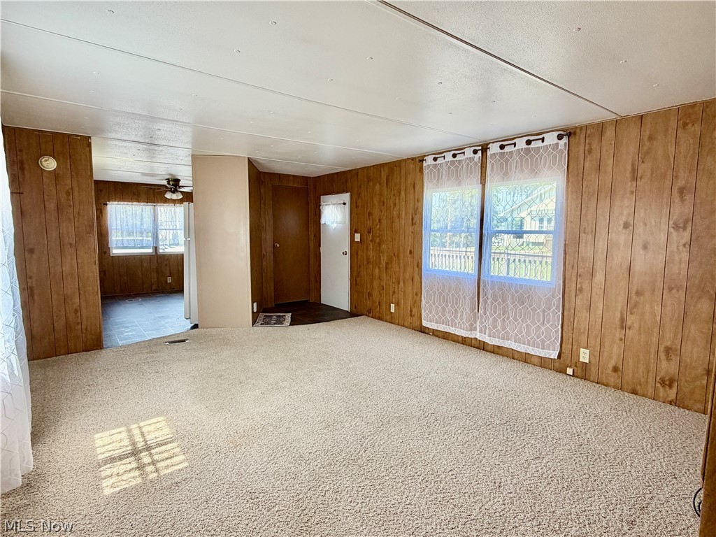 136 Northwest Street Flushing OH 43977