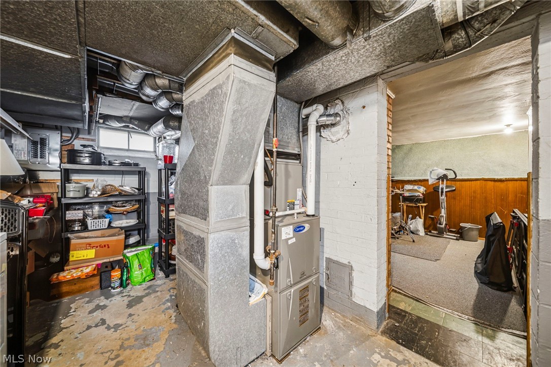 21790 Kennison Avenue Euclid OH 44123