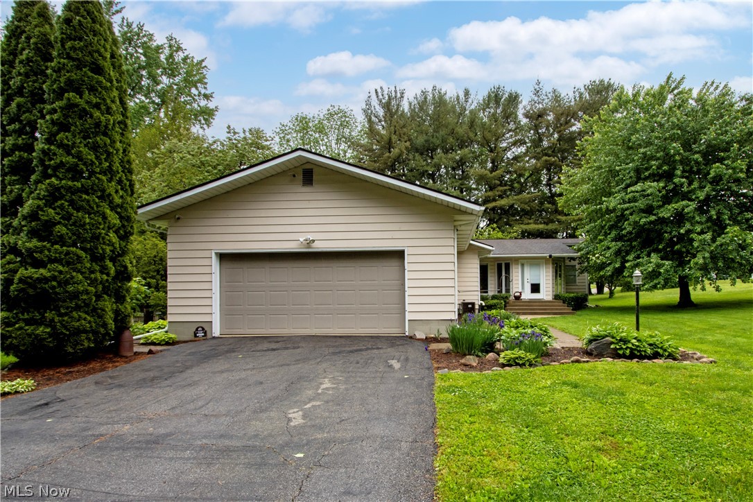 107 Youngs Terrace Loudonville OH 44842