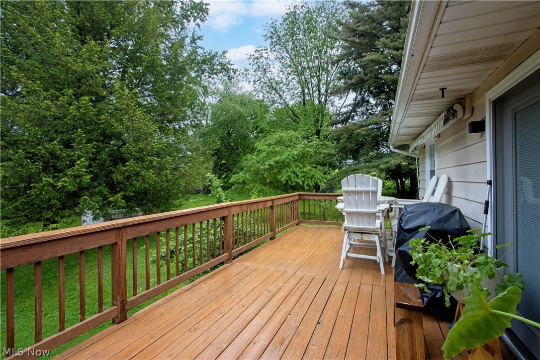 107 Youngs Terrace Loudonville OH 44842