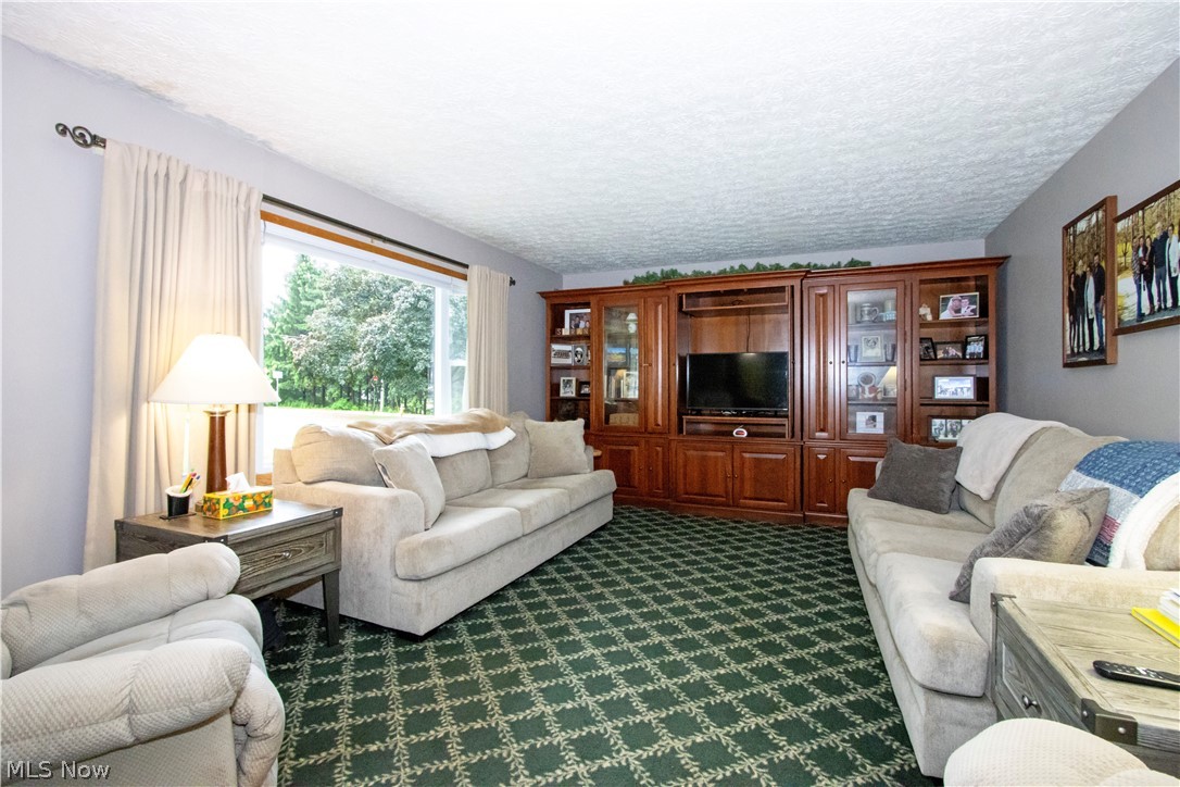 107 Youngs Terrace Loudonville OH 44842