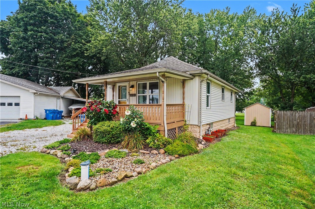 4937 Grove Avenue Norton OH 44203