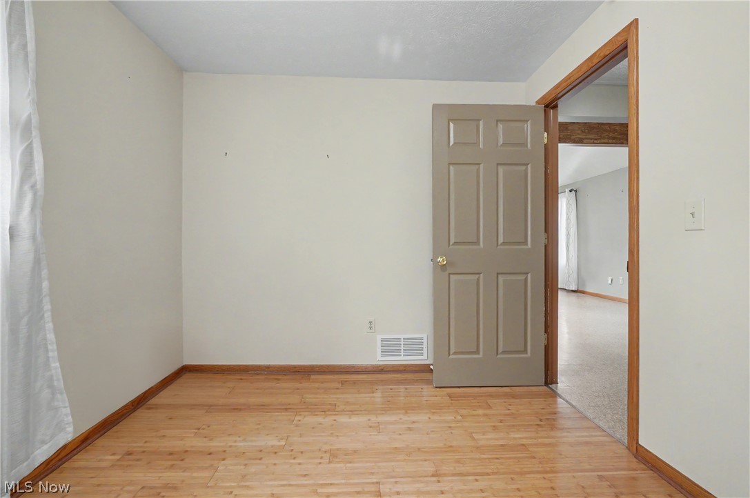 4937 Grove Avenue Norton OH 44203