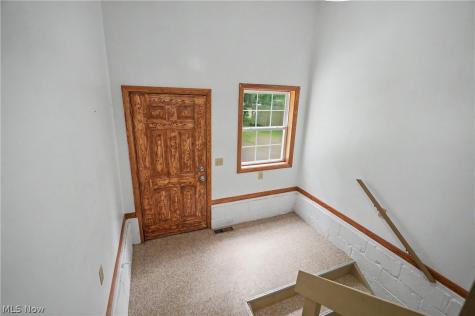 4937 Grove Avenue Norton OH 44203
