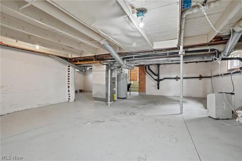 4937 Grove Avenue Norton OH 44203
