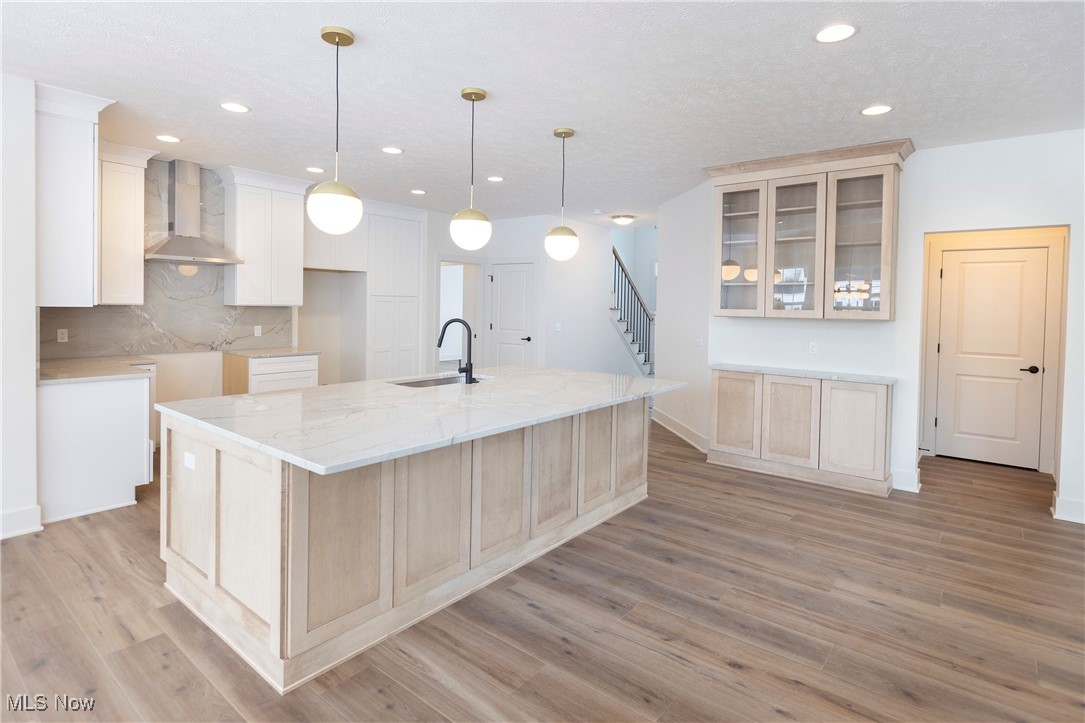 522 S Port Drive Avon Lake OH 44012