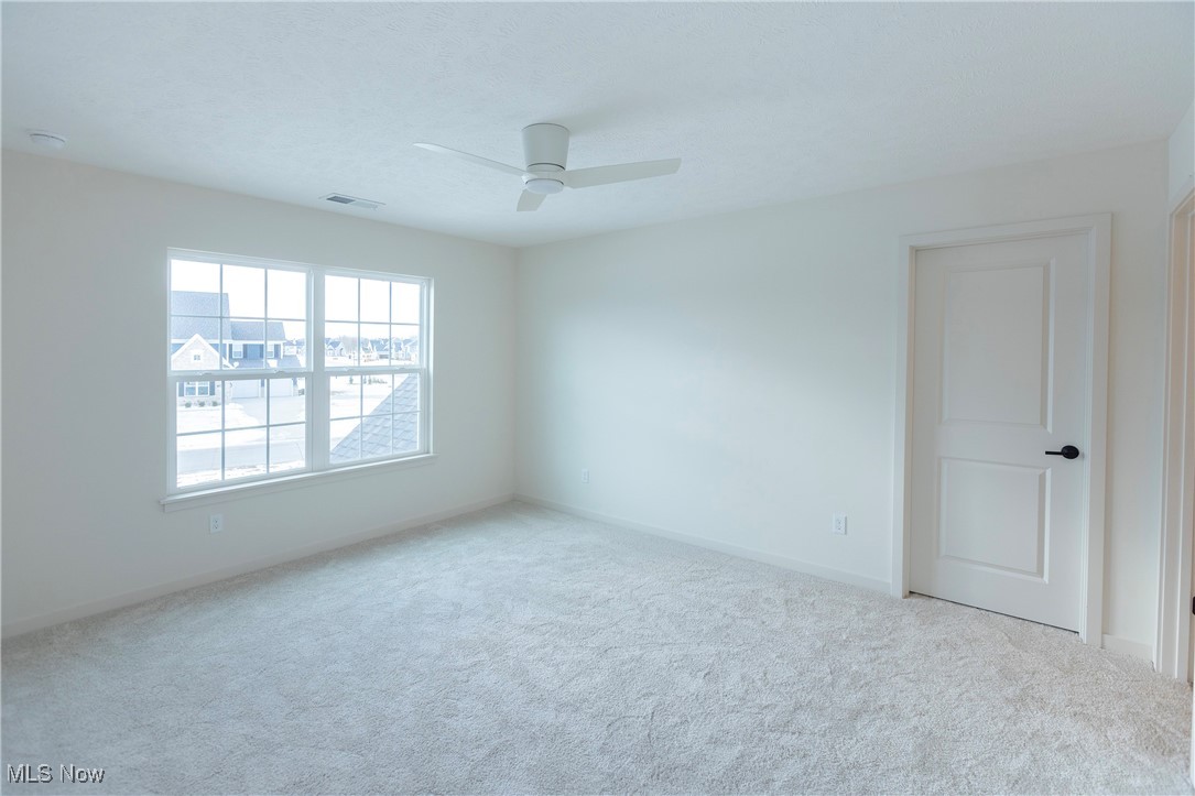 522 S Port Drive Avon Lake OH 44012