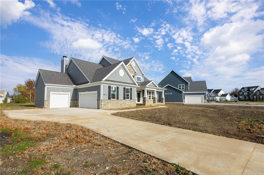 522 S Port Drive Avon Lake OH 44012