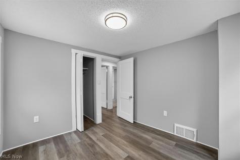 843 Chester Avenue Akron OH 44314