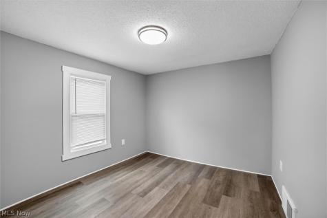 843 Chester Avenue Akron OH 44314