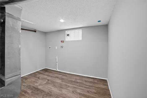 843 Chester Avenue Akron OH 44314