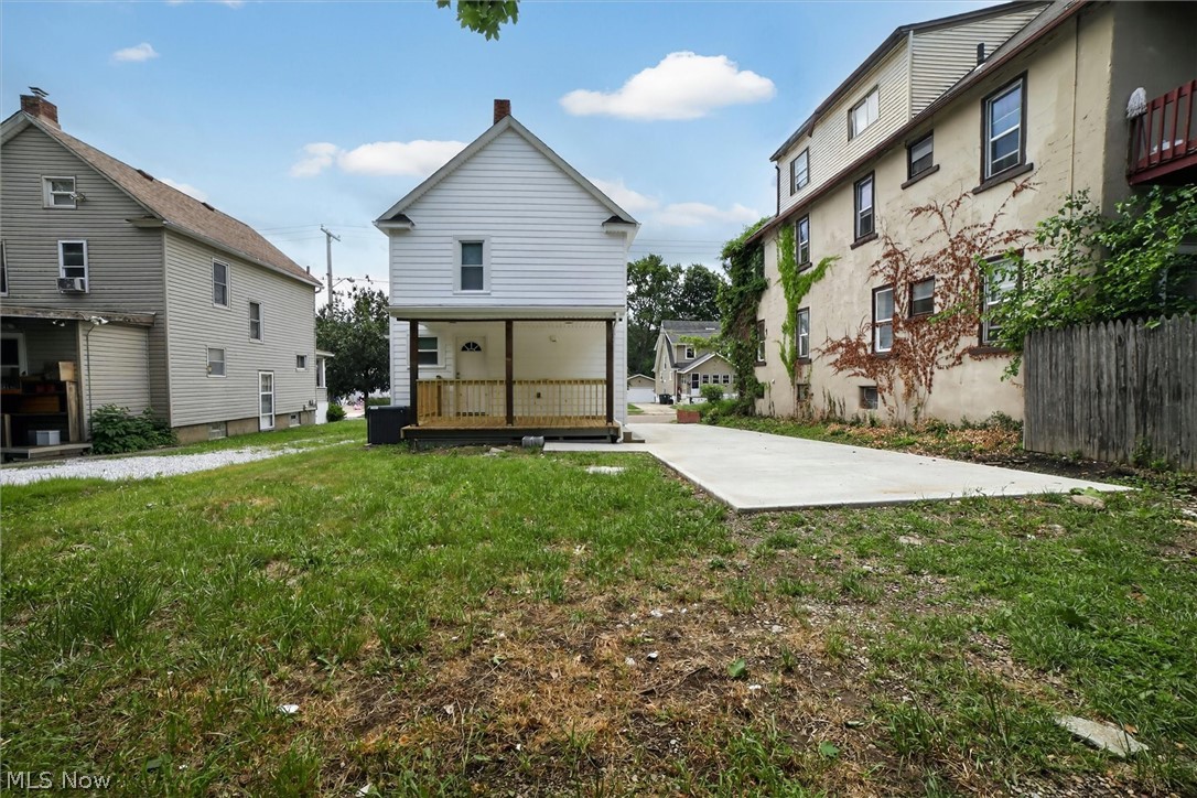 843 Chester Avenue Akron OH 44314