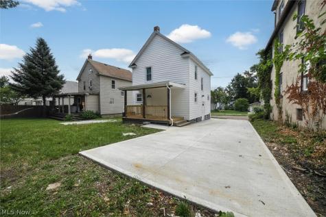 843 Chester Avenue Akron OH 44314