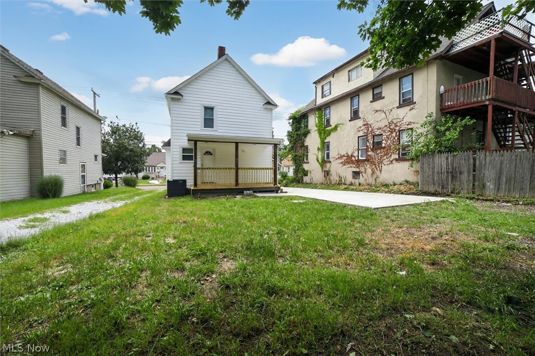 843 Chester Avenue Akron OH 44314