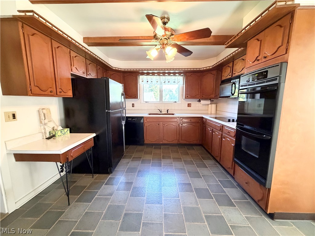 5944 State Route 45 Bristolville OH 44402