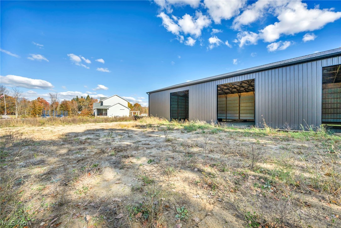 7184 Neff Road Valley City OH 44280