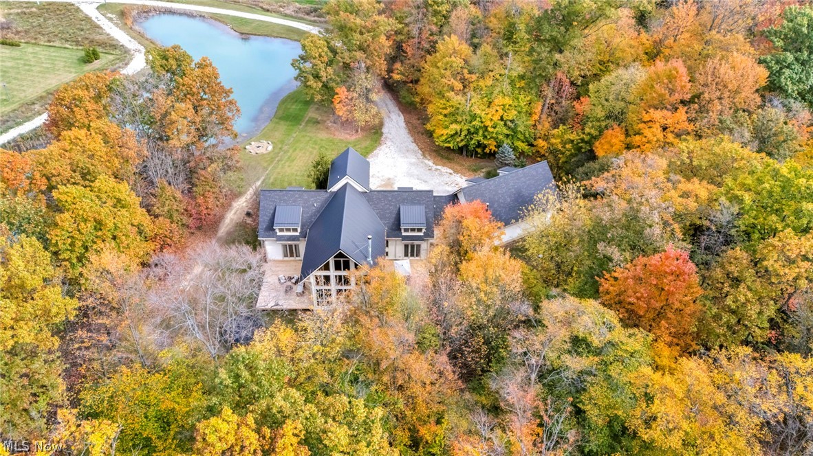 7184 Neff Road Valley City OH 44280