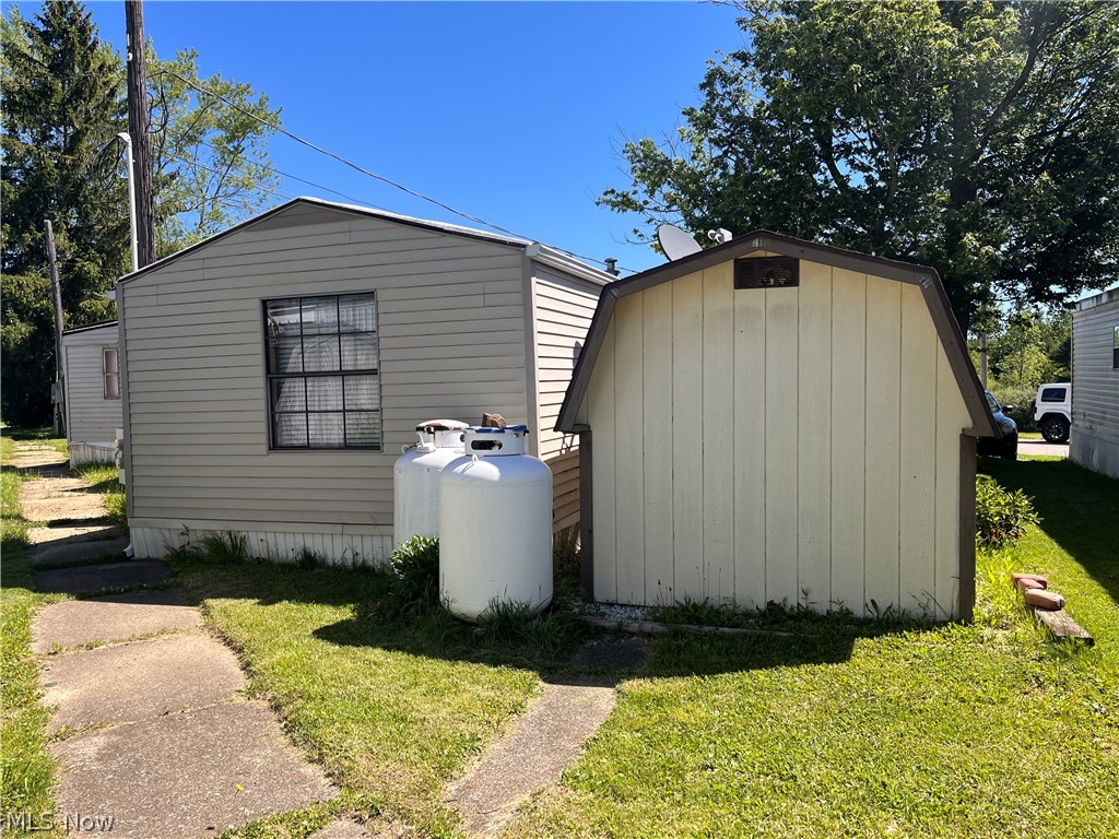 12860 Mayfield Road Chardon OH 44024