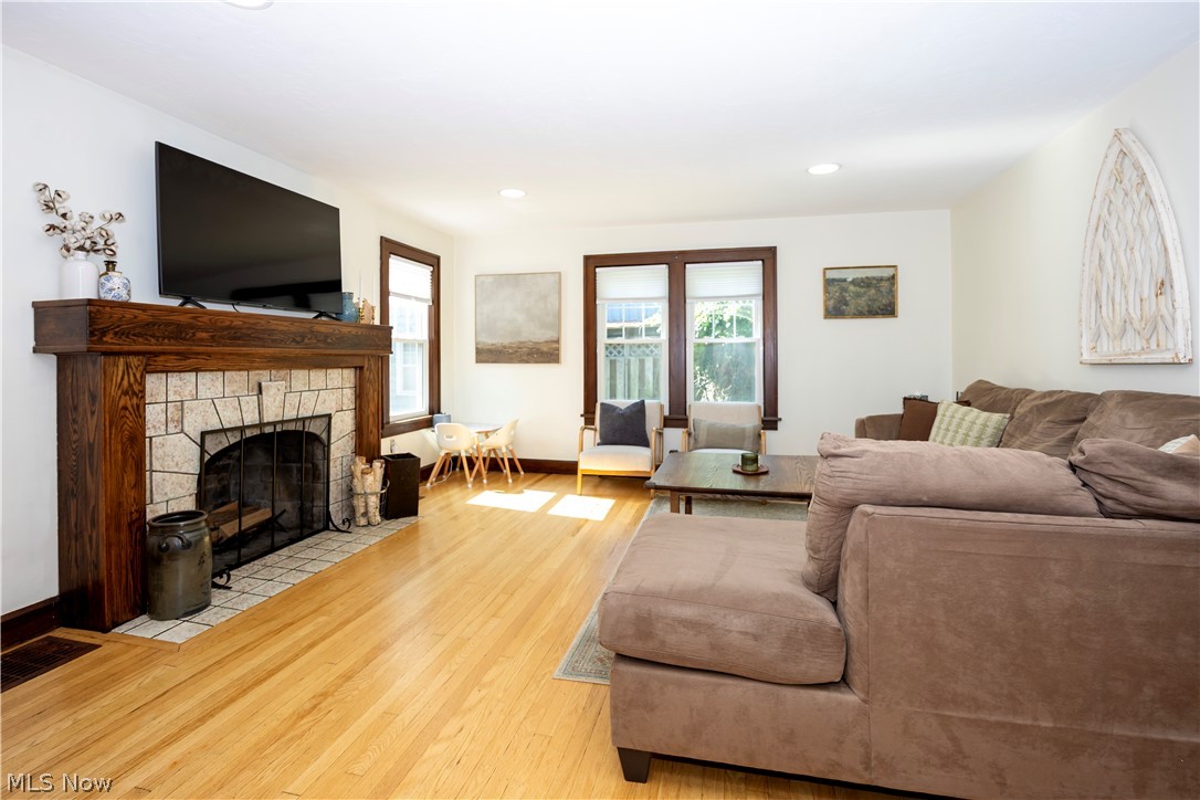 1940 Blair Boulevard Wooster OH 44691