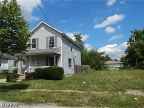 3677 E 143rd Street Cleveland OH 44120