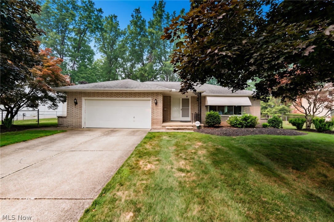 616 Sturbridge Drive Highland Heights OH 44143