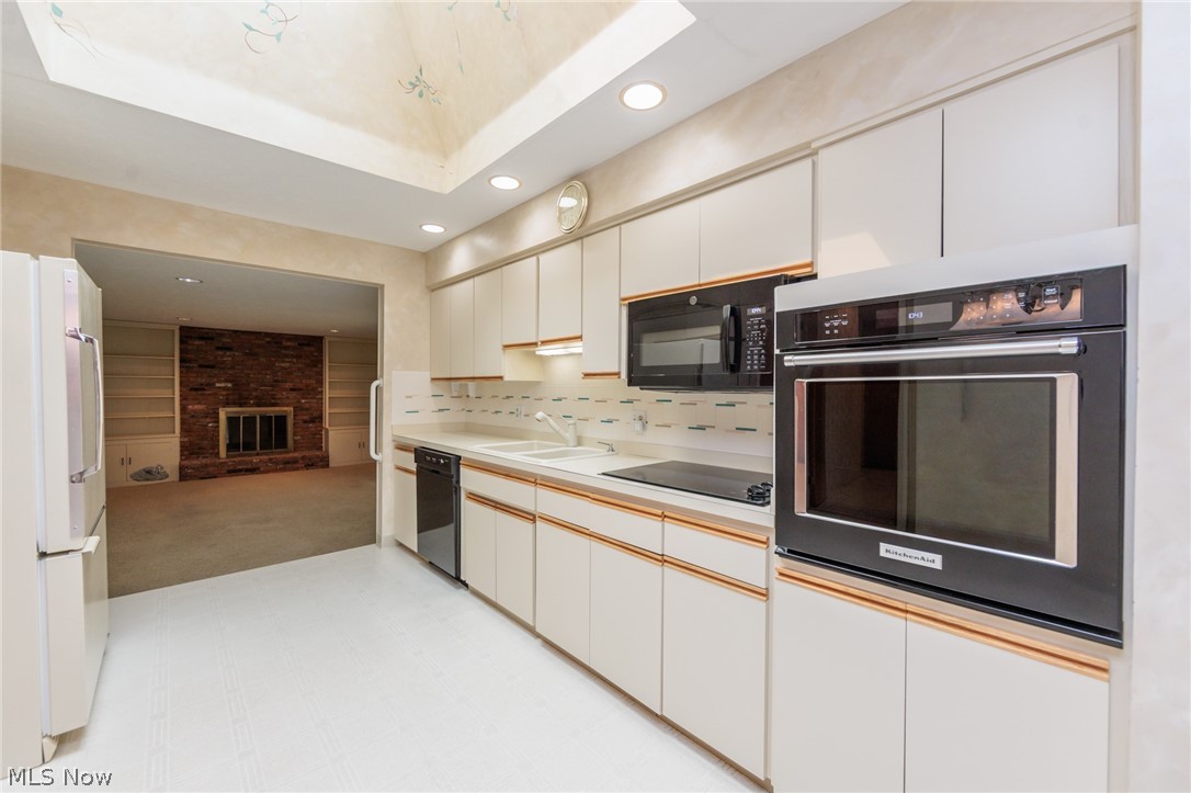 616 Sturbridge Drive Highland Heights OH 44143