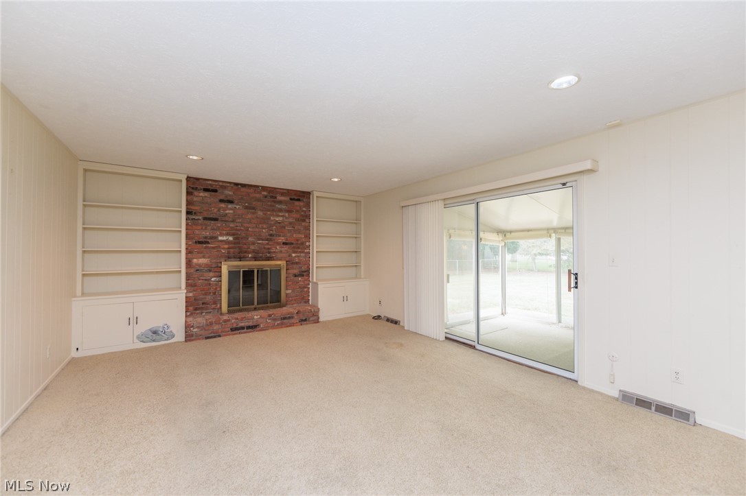 616 Sturbridge Drive Highland Heights OH 44143