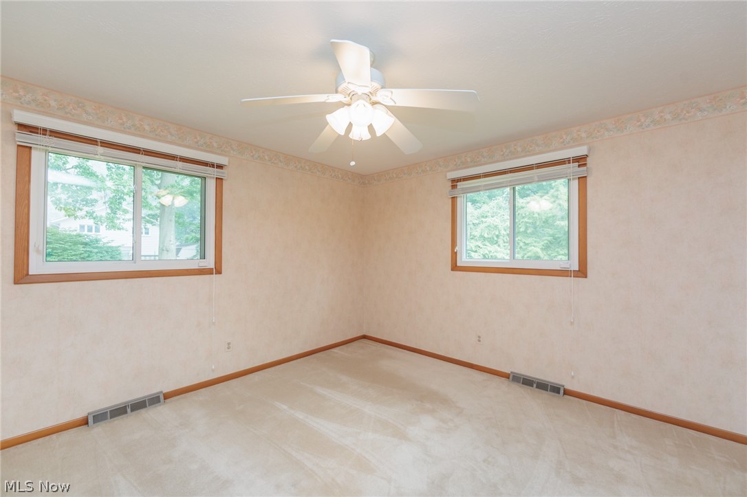 616 Sturbridge Drive Highland Heights OH 44143