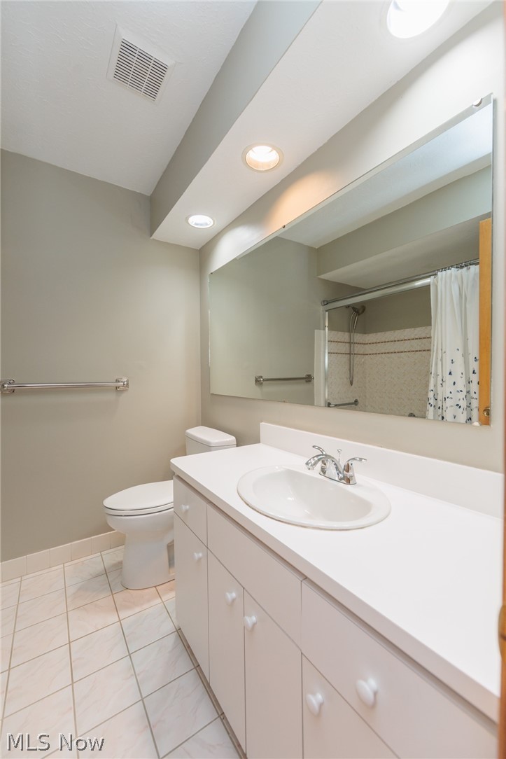 616 Sturbridge Drive Highland Heights OH 44143