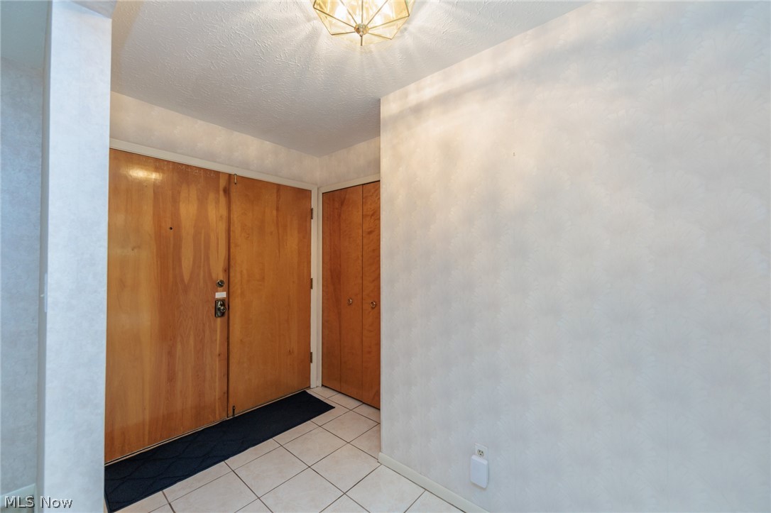 616 Sturbridge Drive Highland Heights OH 44143