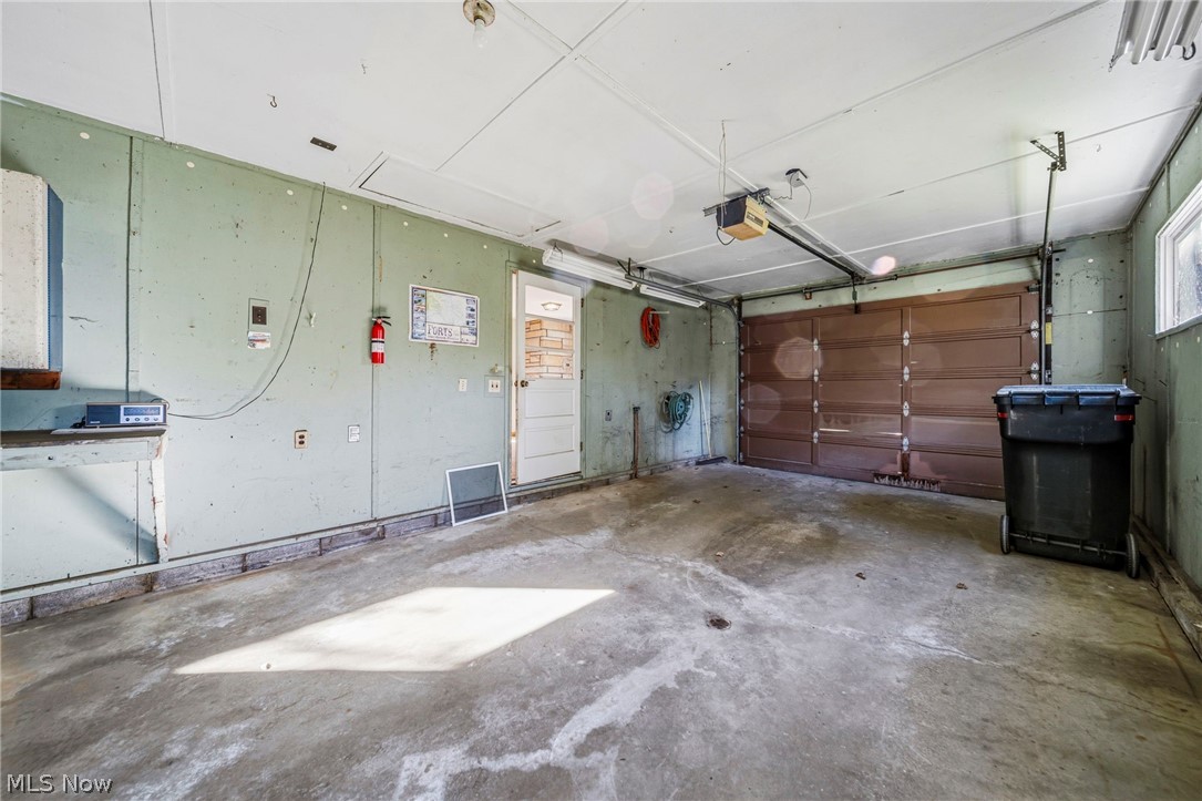 3175 S Myers Road Geneva OH 44041