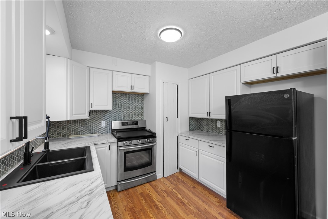 670 Davis Street Akron OH 44310