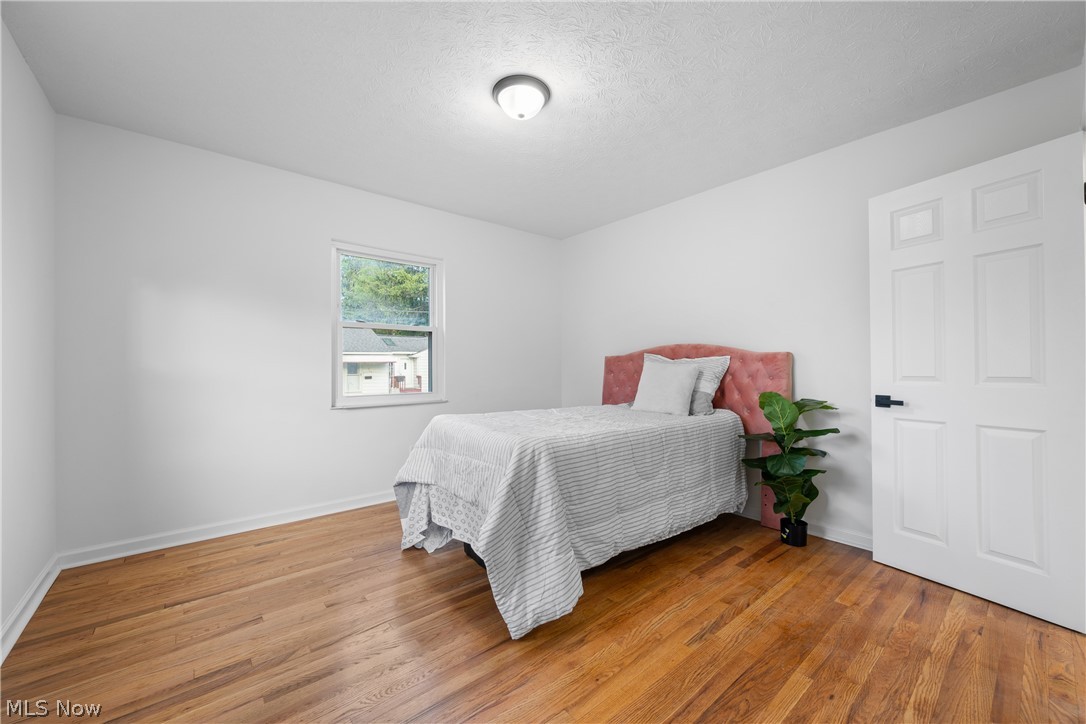 670 Davis Street Akron OH 44310