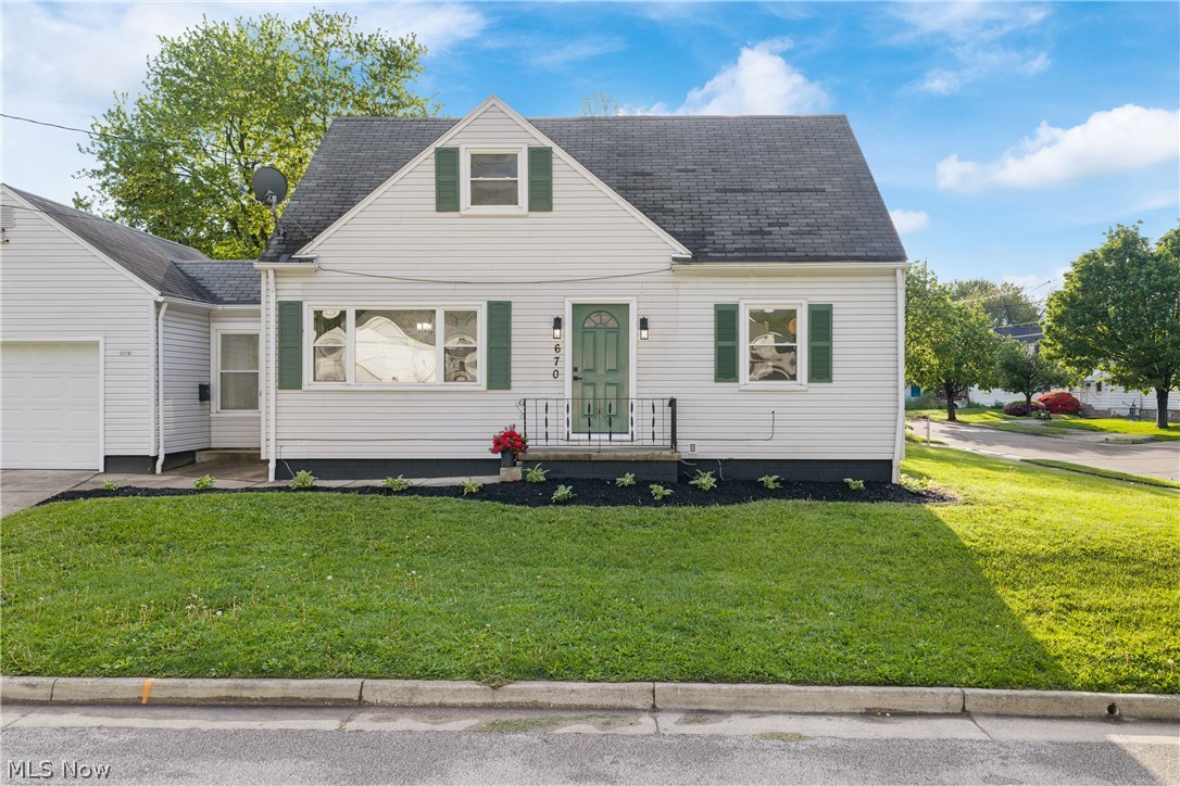 670 Davis Street Akron OH 44310
