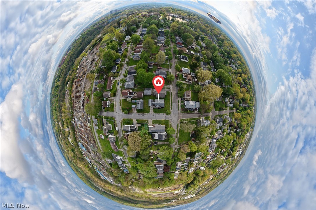 670 Davis Street Akron OH 44310