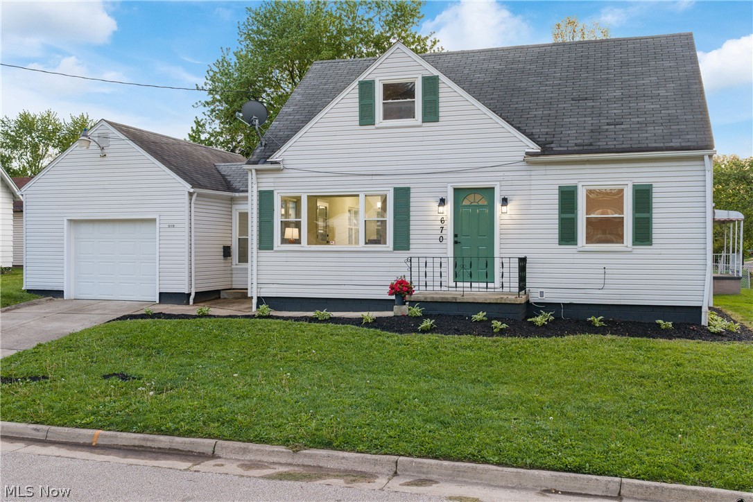 670 Davis Street Akron OH 44310