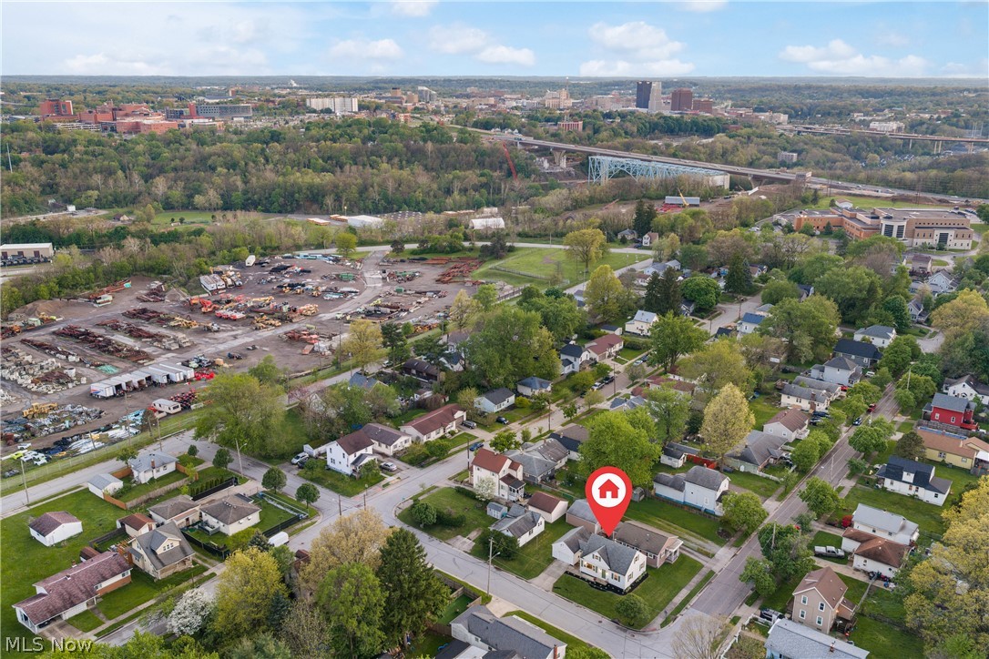 670 Davis Street Akron OH 44310
